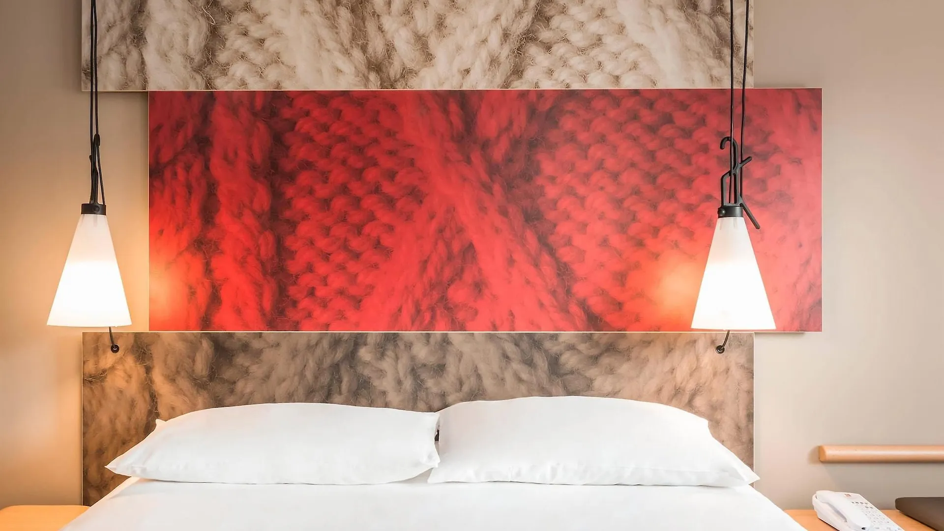 Ibis Bourg En Bresse Hotel 3*, Bourg-en-Bresse